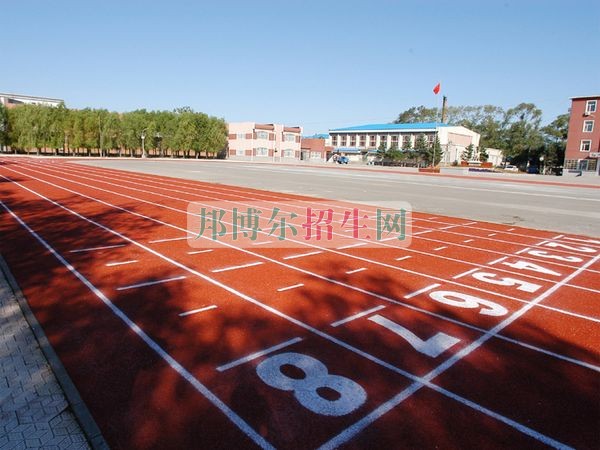 職業(yè)學校和高中的區(qū)別
