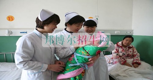 成都女生讀助產護理怎么樣