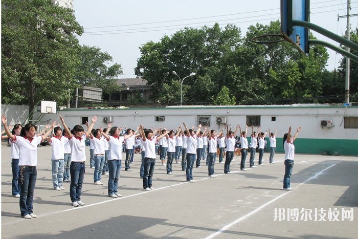 西安利君醫(yī)藥技工學(xué)校2020年報名條件、招生要求、招生對象 