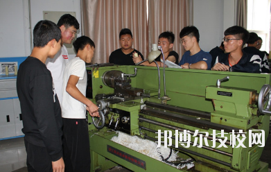 西和職業(yè)中等專業(yè)學(xué)校2020年報(bào)名條件、招生要求、招生對(duì)象