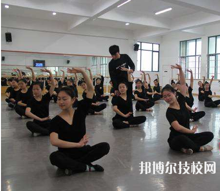江山職業(yè)教育中心2020年報名條件、招生要求、招生對象