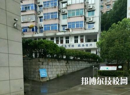 富陽技工學(xué)校怎么樣、好不好