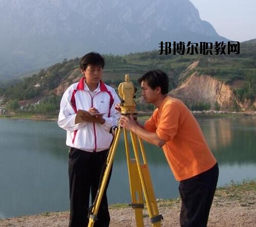 鄭州測(cè)繪學(xué)校2021年報(bào)名條件、招生對(duì)象