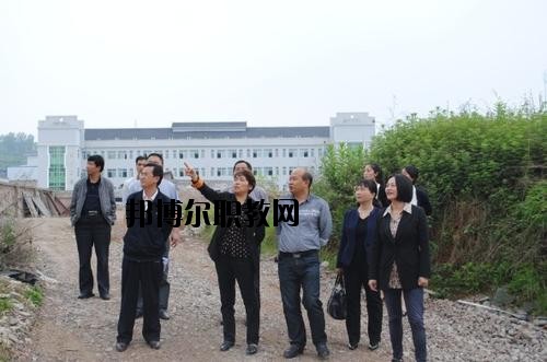 施秉縣中等職業(yè)技術(shù)學(xué)校2020年報(bào)名條件、招生要求