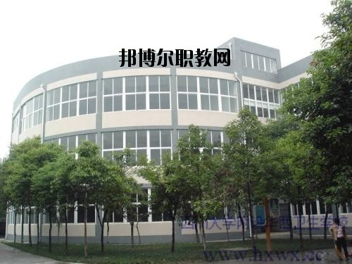 四川大學附設華西衛(wèi)生學校天府校區(qū)地址在哪里