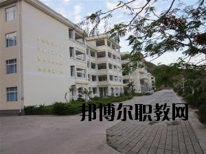 南澗縣職業(yè)高級(jí)中學(xué)2020年報(bào)名條件、招生要求、招生對(duì)象