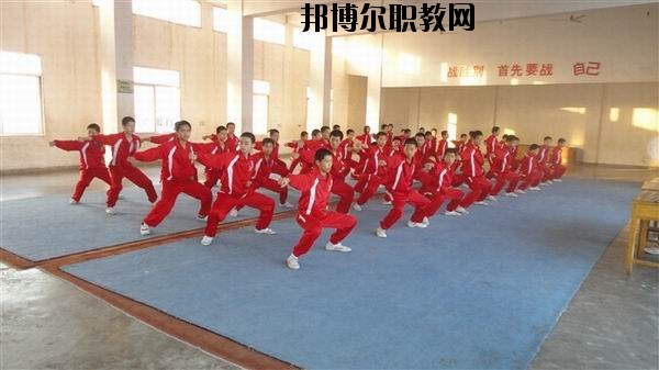 吉安文武學(xué)校2020年報名條件、招生要求、招生對象 