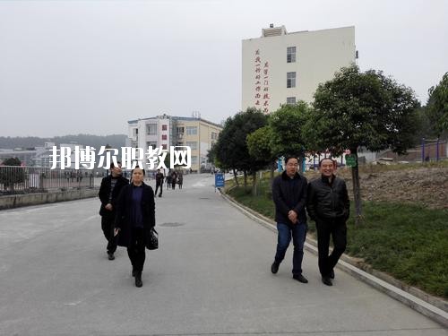 綿陽(yáng)游仙職業(yè)教育中心2020年報(bào)名條件、招生要求、招生對(duì)象