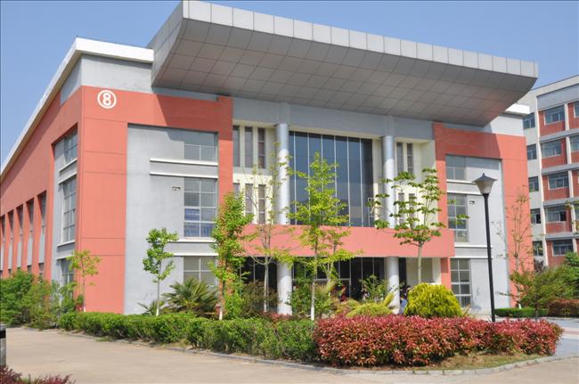 江蘇省東海中等專業(yè)學(xué)校怎么樣、好不好