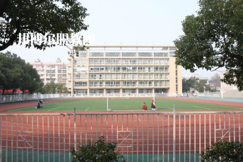 云南工業(yè)高級技工學(xué)校20怎么樣、好不好