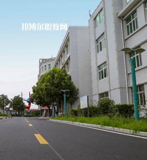 西安生物醫(yī)藥技術(shù)職業(yè)學(xué)校2022年招生辦聯(lián)系電話(huà)