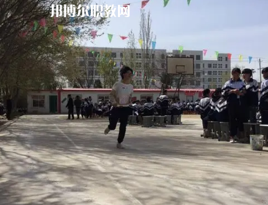 會寧現代科技職業(yè)學校2022年報名條件、招生要求、招生對象 