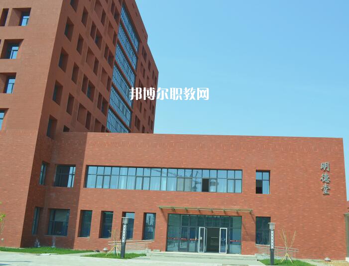 張家口機(jī)械工業(yè)學(xué)校2022年報(bào)名條件、招生要求、招生對(duì)象