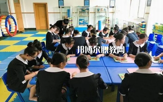 榆中縣職業(yè)教育中心2022年報(bào)名條件、招生要求、招生對(duì)象