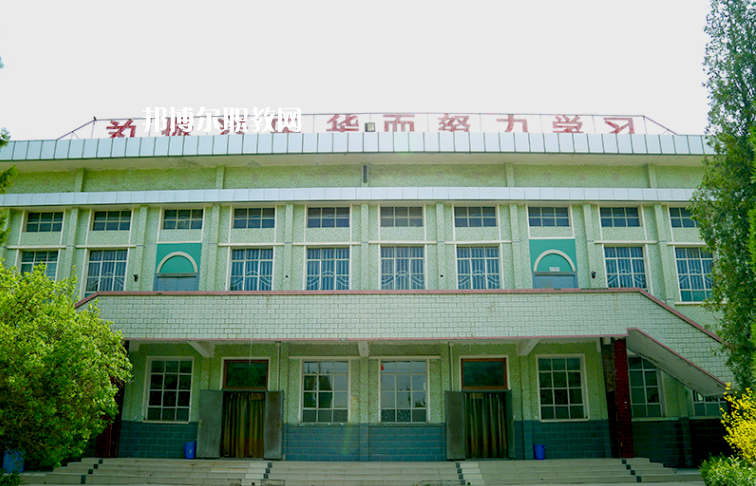 甘肅軌道交通運(yùn)輸技工學(xué)校2022年報(bào)名條件、招生要求、招生對(duì)象
