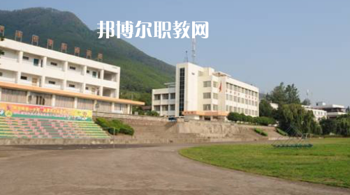 涼山州高級職業(yè)技術(shù)學(xué)校2022年報名條件、招生要求、招生對象