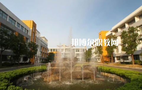 淮安文化藝術(shù)學校2022年報名條件、招生要求、招生對象