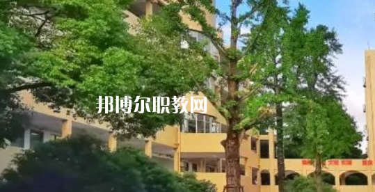 寧波市職教中心學(xué)校地址在哪里，哪個(gè)地區(qū)，哪個(gè)城市?