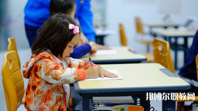 甘肅農(nóng)墾中等專業(yè)學(xué)校有哪些招生專業(yè)（2023年）