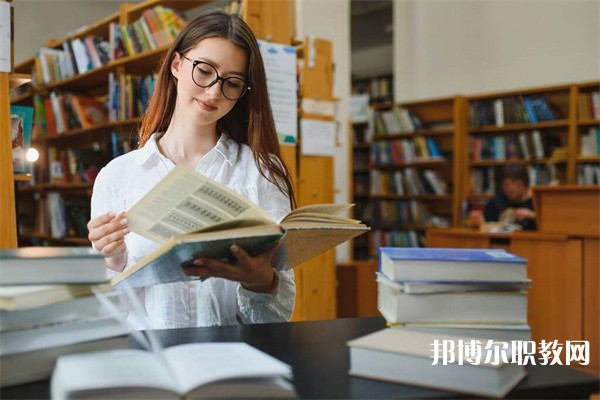 贛州應用技術(shù)職業(yè)學校2023年招生錄取分數(shù)線(2024參考)