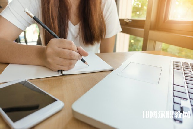 湖南哪里的中專學校能讀會計電算化專業(yè)專業(yè)
