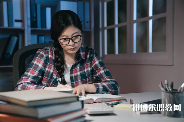廣東哪里的職業(yè)學校能讀軟件技術專業(yè)
