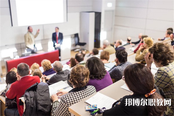 廣東哪里的中職學校能讀美術設計專業(yè)