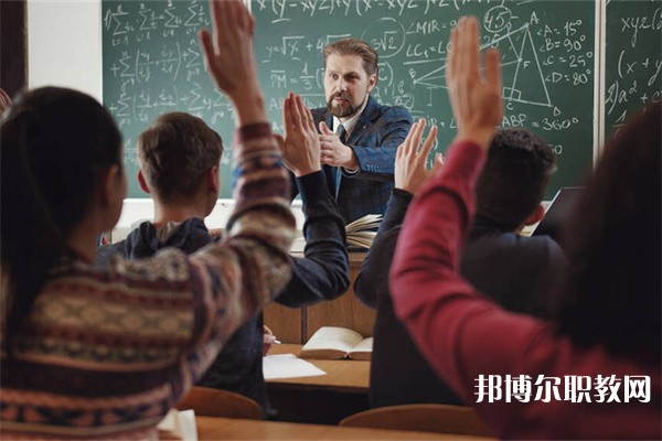廣東哪里的中職學(xué)校能讀計算機(jī)維修技術(shù)專業(yè)