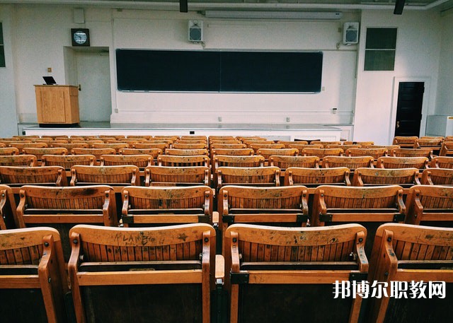 廣東哪里的中職學校能讀社會文化藝術(舞蹈)專業(yè)
