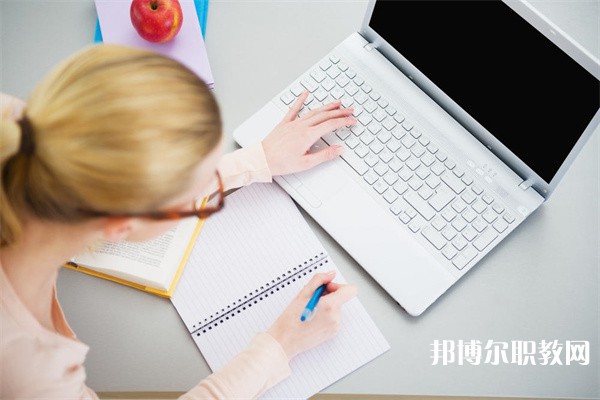 廣東哪里的中職學(xué)校能讀工業(yè)機械人應(yīng)用和維護專業(yè)