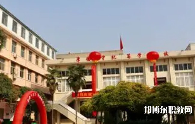 2025咸陽(yáng)公辦技工學(xué)校最新排名前三名單
