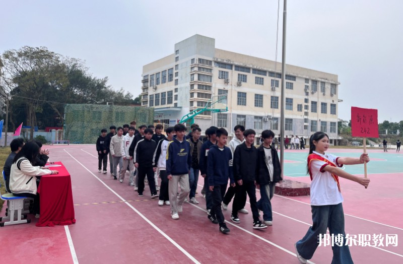 南寧運(yùn)德職業(yè)技術(shù)學(xué)校怎么樣、好不好