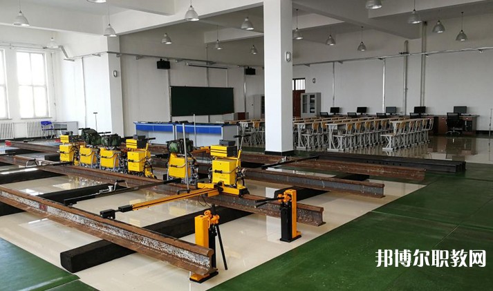 自貢2025年鐵路學(xué)校哪個專業(yè)比較好